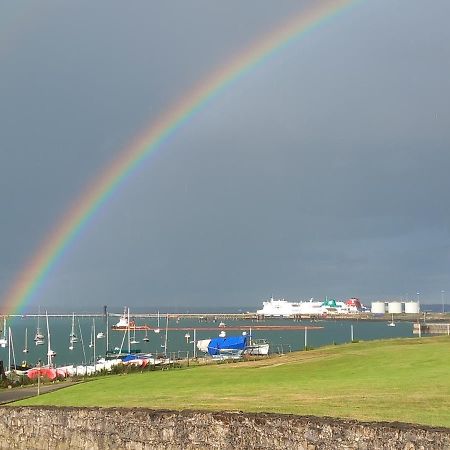 Seashells, Newry, Anglesey - Ideal For The Ferry Crossing To Ireland Villa Holyhead Ngoại thất bức ảnh