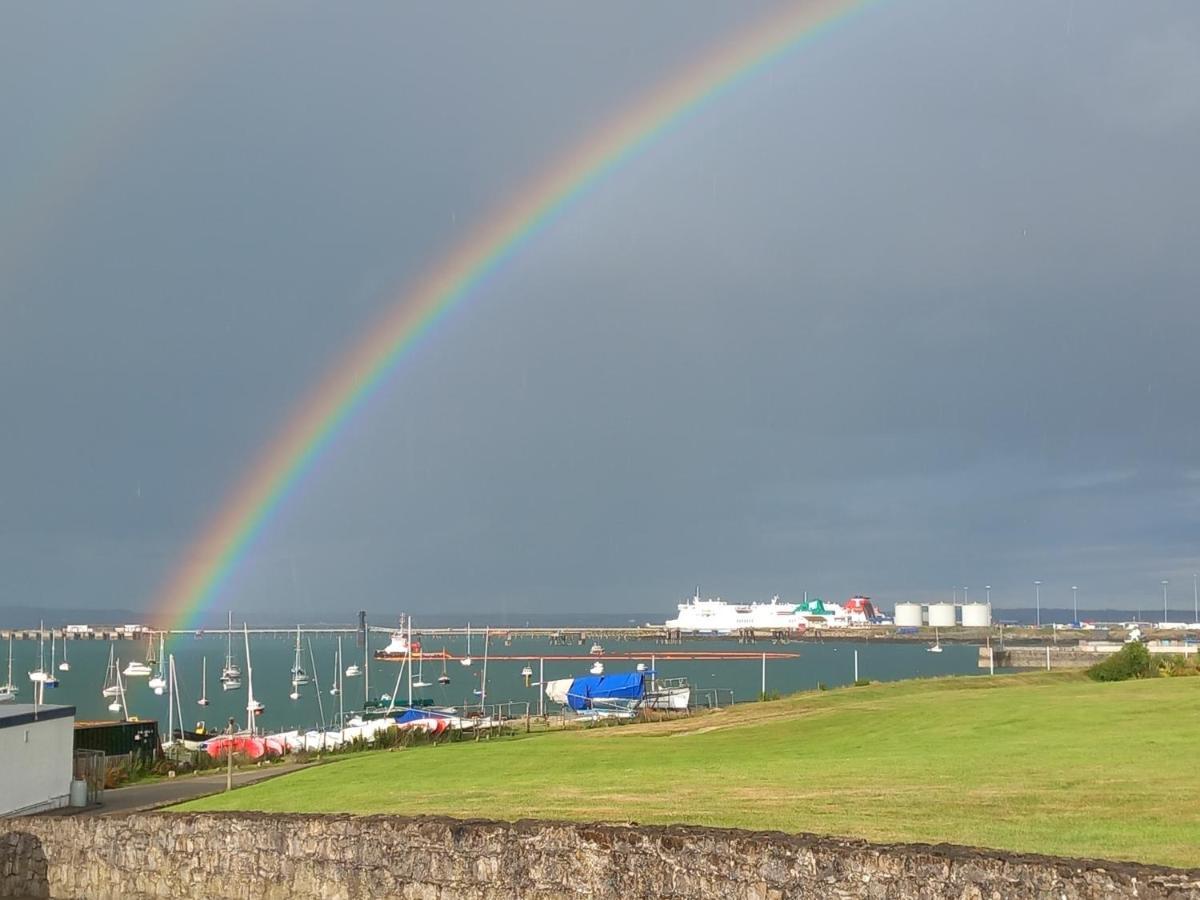 Seashells, Newry, Anglesey - Ideal For The Ferry Crossing To Ireland Villa Holyhead Ngoại thất bức ảnh
